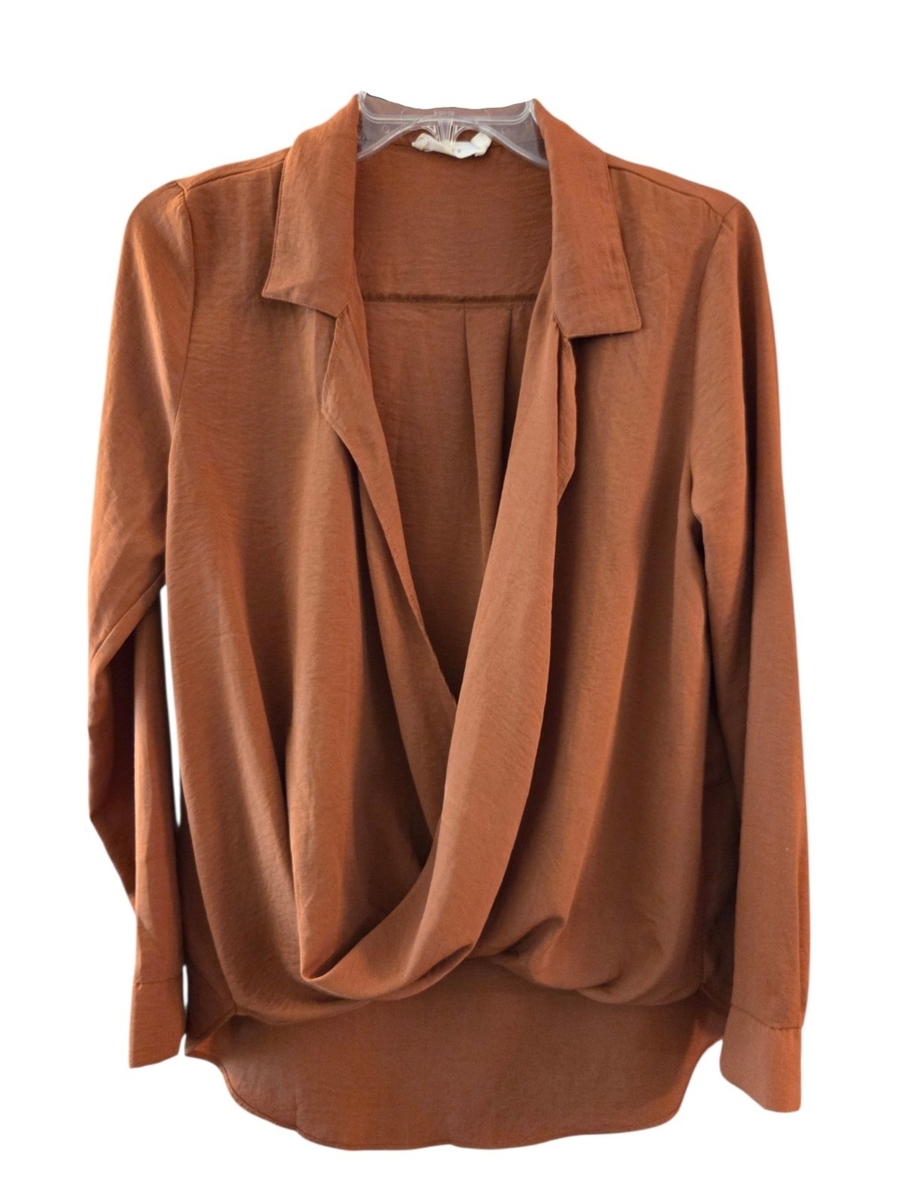 Lush Women's Draped Collared Long-Sleeve Blouse in Cognac- Size M